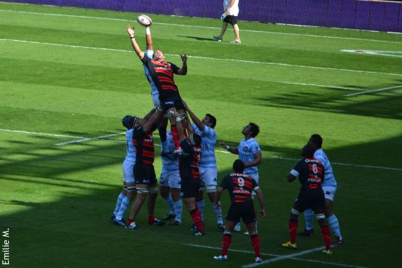 http://rugby-by-emilie.cowblog.fr/images/Toulouse2011/037.jpg
